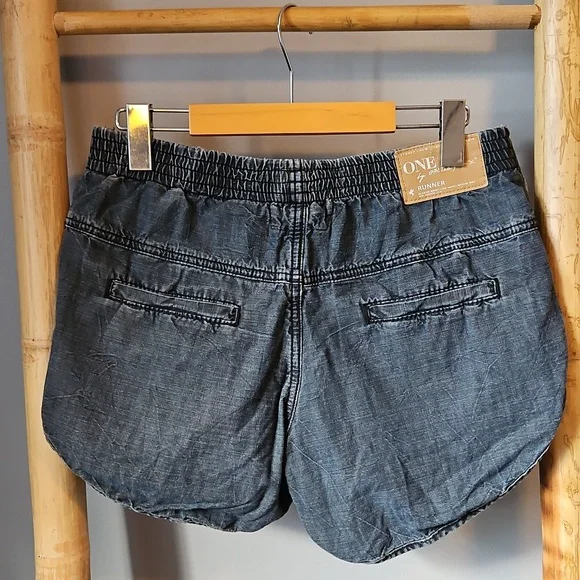 One Teaspoon RUNNER Shorts💙 - Picture 5 of 7